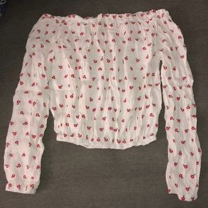 BRANDY MELVILLE OFF THE SHOULDER SHIRT